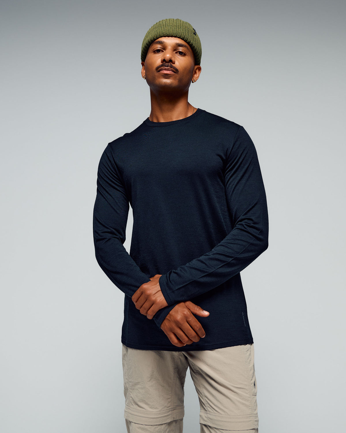 a1229_902_mens_100_percent_merino_long_sleeve_crew_top_b_1768348977000
