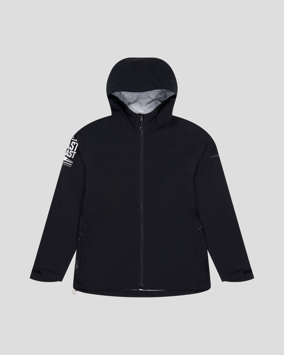 b0476_o4w_coast_to_coast_trailhead_stretch_raincoat_womens_f_1600x2000_2a2e340_1762828380000