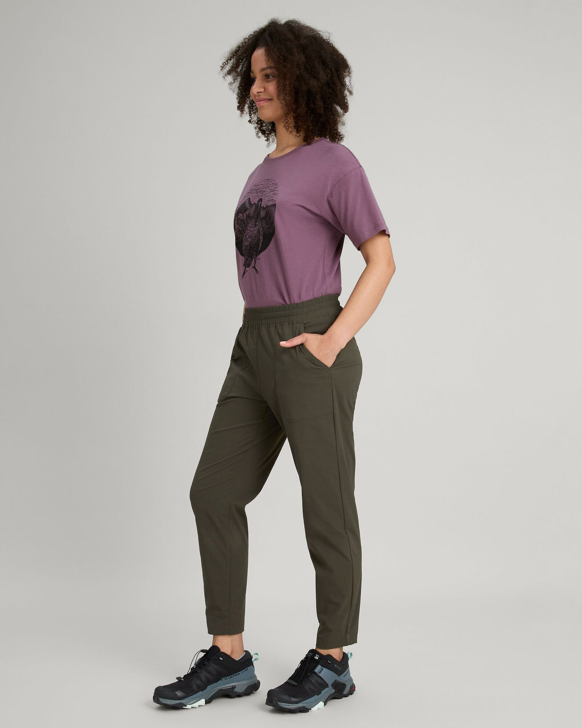 b0498_586_miro_womens_tapered_pants_c_1743630426000